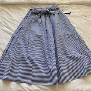 NWT Vineyard Vines Full Blue & White Striped Skirt